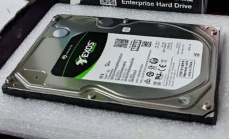 SCSI与SATA硬盘对比,接口技术与性能差异解析 - 硬盘知识 - 深圳道通存储