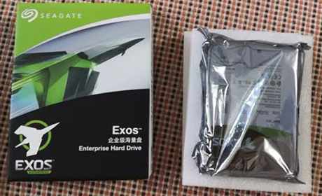 企业级4TB硬盘，高可靠海量存储首选