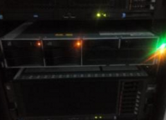 ibm服务器硬盘接口亮黄灯原因和处理方法